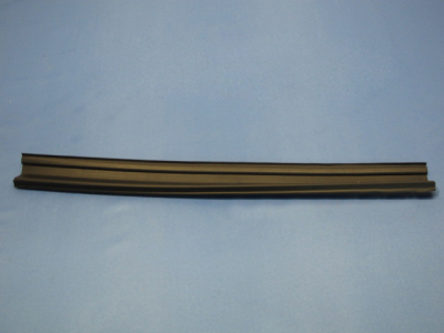 УПЛОТНИТЕЛЬ ДВЕРИ